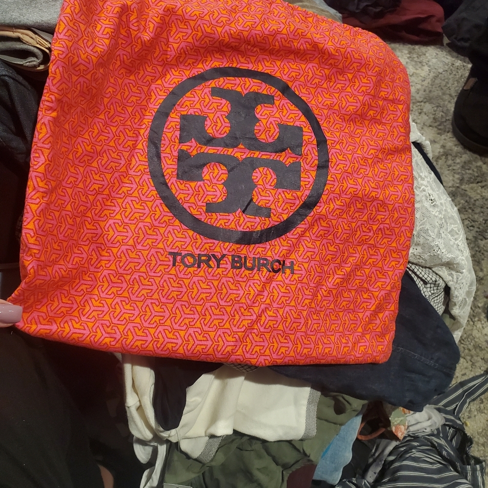 Tory burch